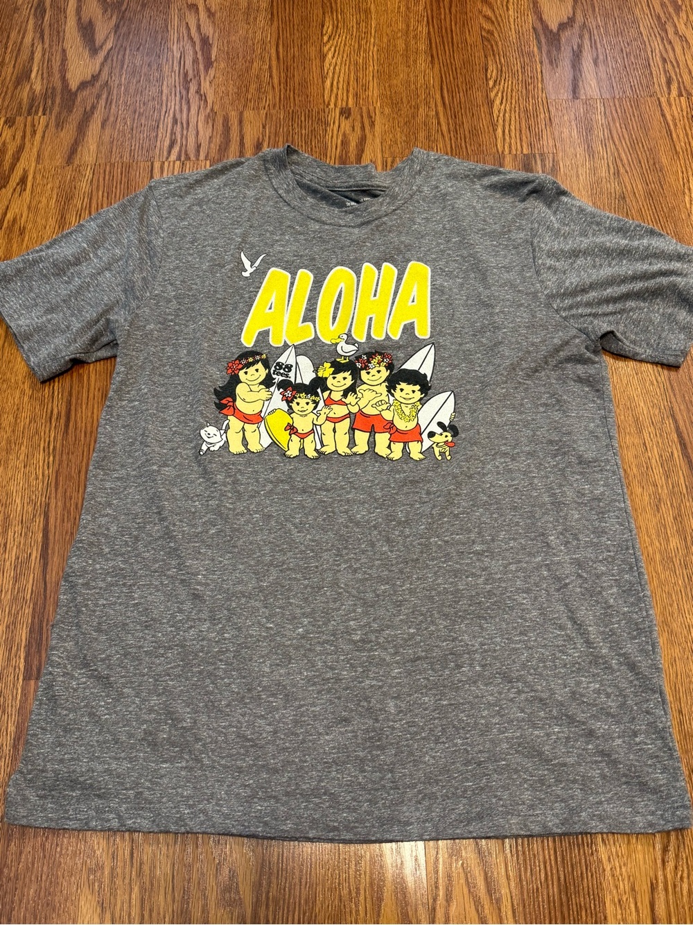 88 Tees gray ALOHA tee